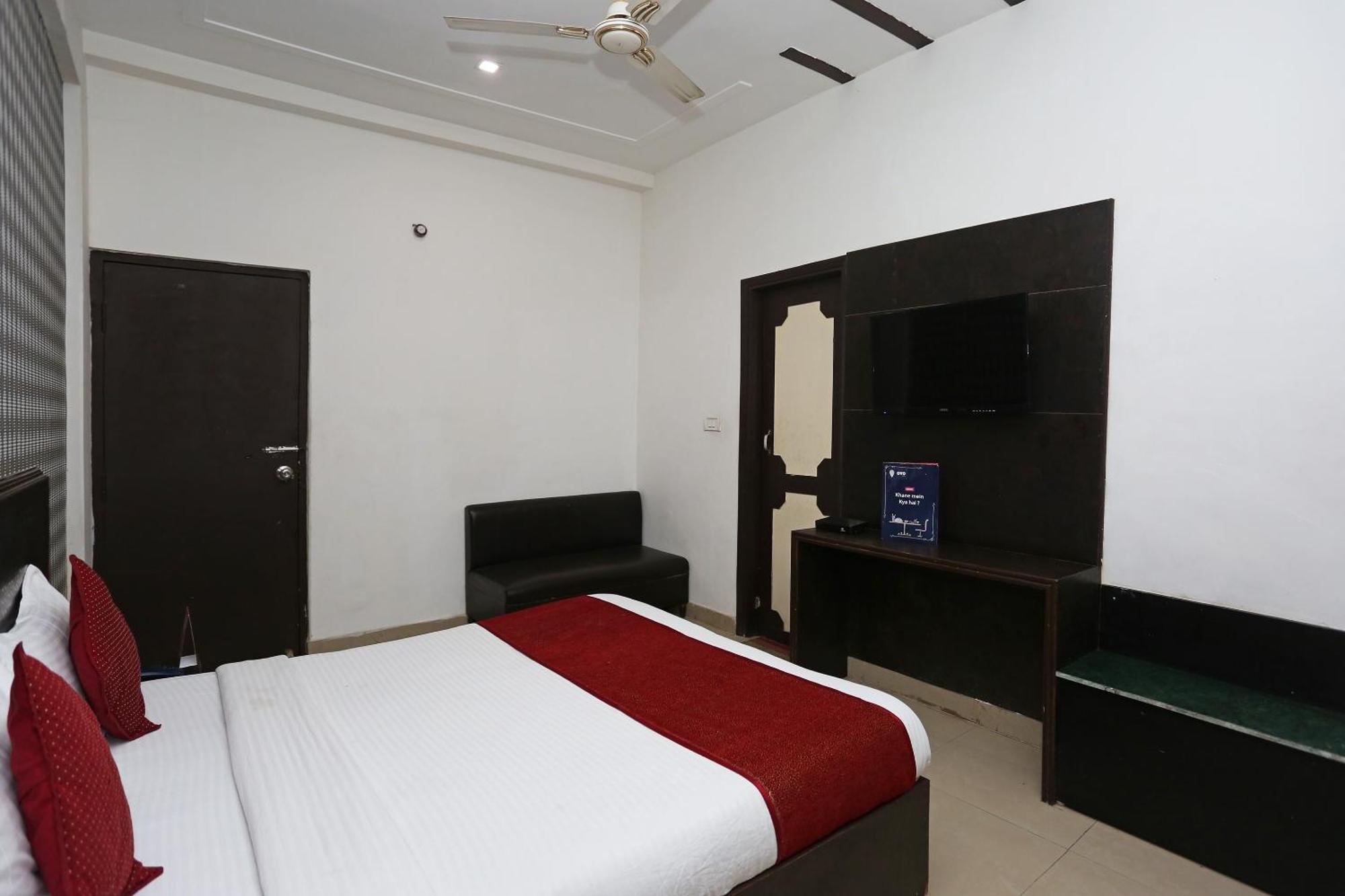 Hotel O Kanha Continental Агра Екстер'єр фото